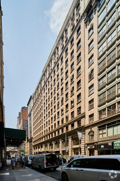 121-127 W 27th St, New York, NY en alquiler - Foto principal - Imagen 1 de 12