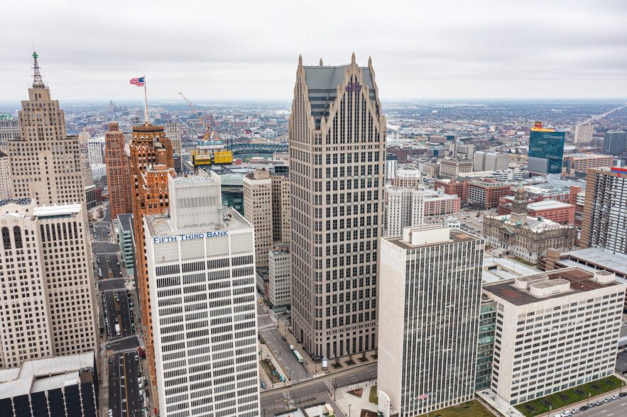 500 Woodward Ave, Detroit, MI en alquiler - Foto del edificio - Imagen 1 de 10