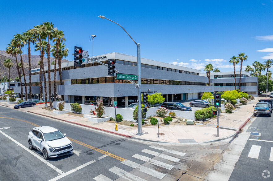 1100 N Palm Canyon Dr, Palm Springs, CA en alquiler - Foto del edificio - Imagen 1 de 14