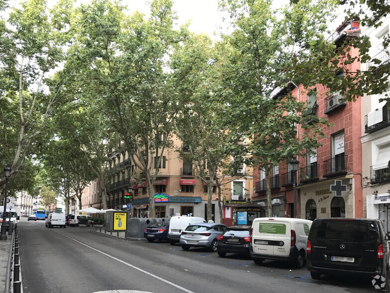 Calle De Toledo, 46, Madrid, Madrid en alquiler - Foto del edificio - Imagen 2 de 2