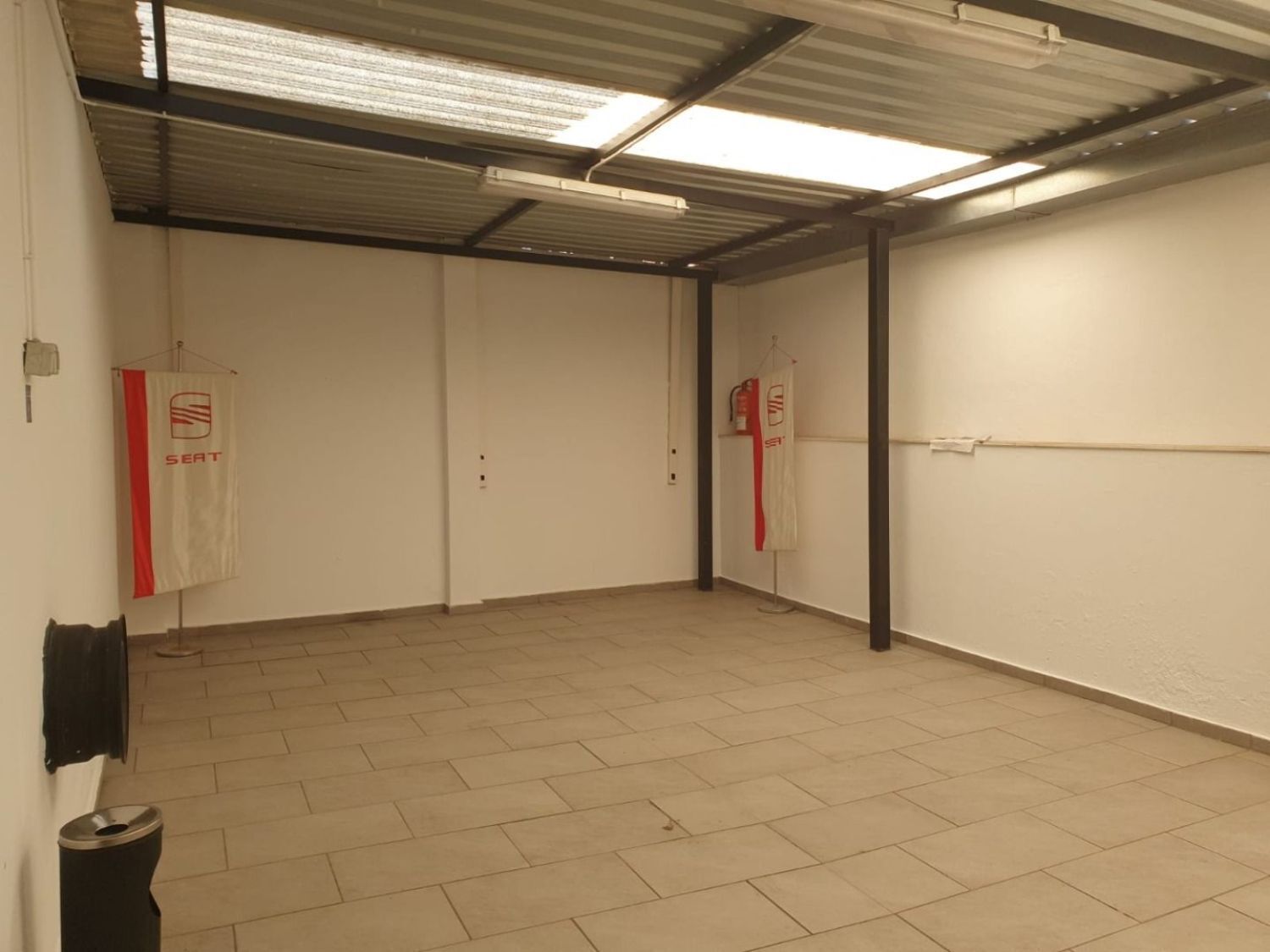 Nave en Sanlúcar la Mayor en alquiler Foto del edificio- Imagen 1 de 11