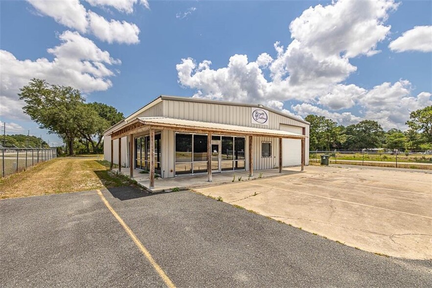 414 E Jl Tyre St, Screven, GA en venta - Foto del edificio - Imagen 2 de 21