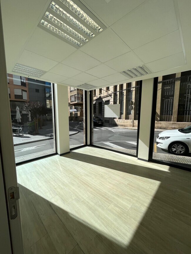 Más detalles de Local en alquiler