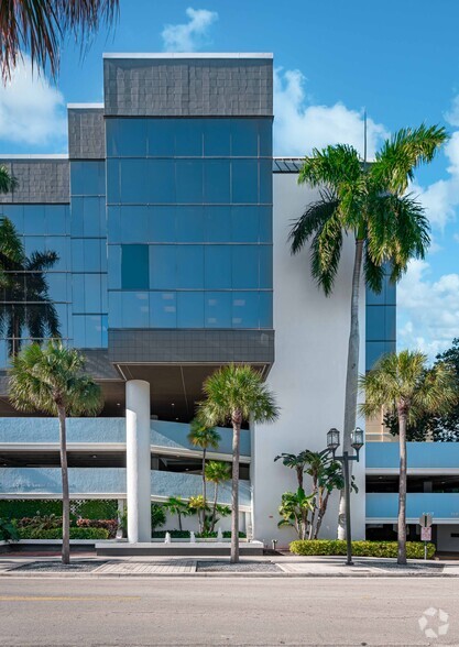 40 SE 5th St, Boca Raton, FL en alquiler - Foto del edificio - Imagen 3 de 6