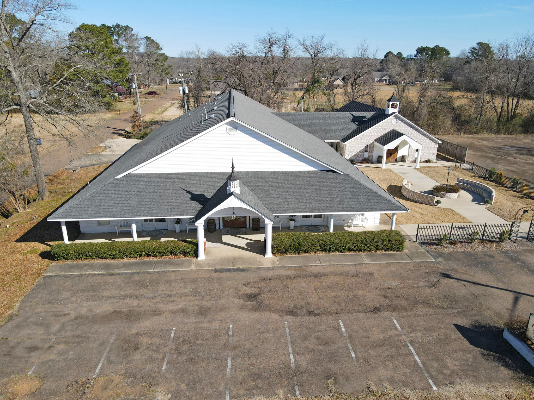 218 Frostland Dr, Water Valley, MS en venta Foto principal- Imagen 1 de 40