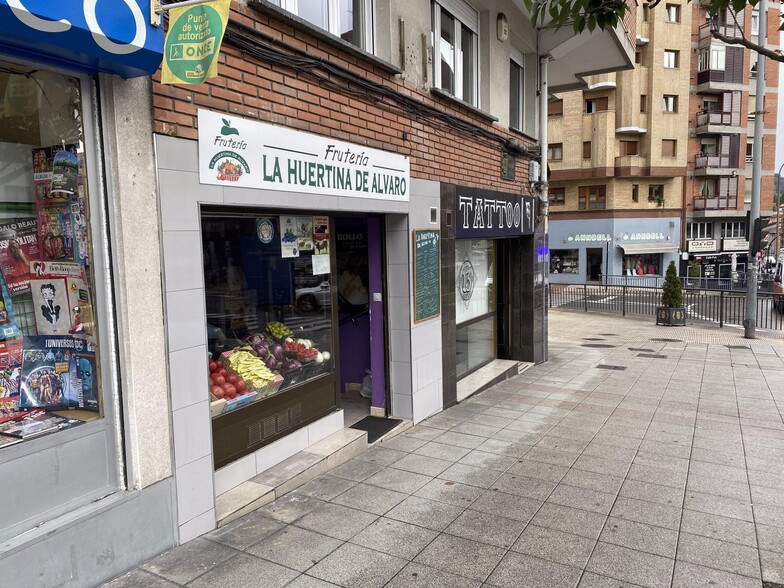 Calle de Alejandro Casona, 28, Oviedo, Asturias en venta - Foto del edificio - Imagen 1 de 7