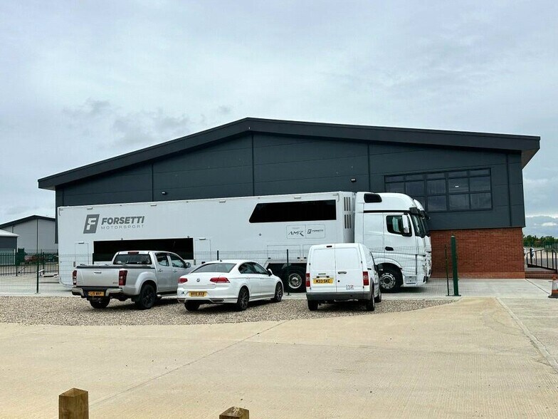 Harling Rd, Norwich en alquiler - Foto del edificio - Imagen 3 de 9