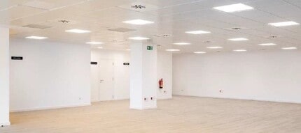Nave en L'Hospitalet de Llobregat, Barcelona en alquiler Foto del interior- Imagen 2 de 4