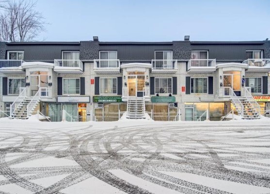 285-289 Boul Iberville, Repentigny, QC en venta - Foto principal - Imagen 1 de 1