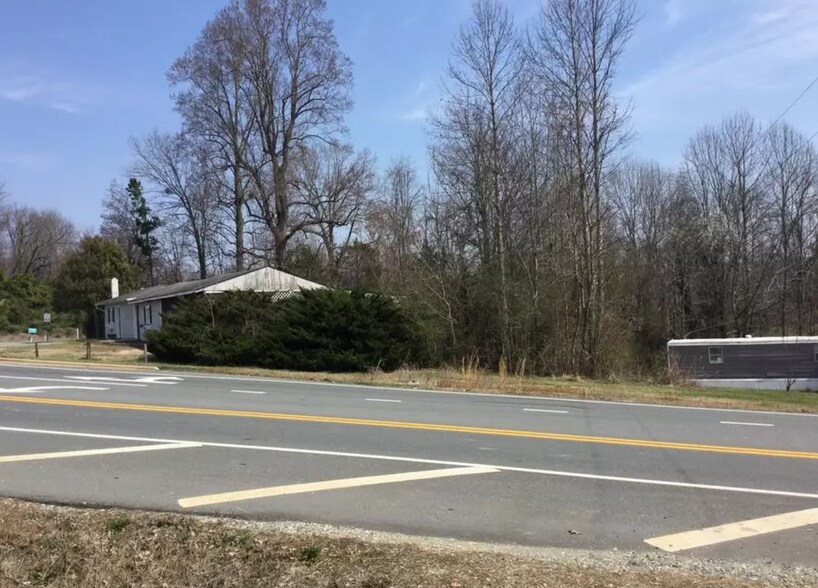 4105 Old Hillsborough Rd, Mebane, NC en venta - Foto del edificio - Imagen 2 de 10