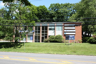 234 N Central Ave, Hartsdale, NY en alquiler Foto del edificio- Imagen 2 de 2