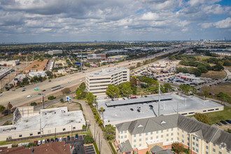 12603 Southwest Fwy, Stafford, TX - vista aérea  vista de mapa - Image1