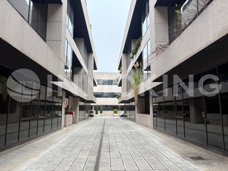 Oficina en San Sebastián de los Reyes, Madrid en alquiler - Foto del edificio - Imagen 1 de 3