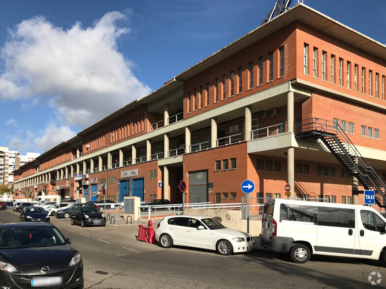 Avenida Manoteras, 22, Madrid, Madrid en alquiler - Foto del edificio - Imagen 3 de 4