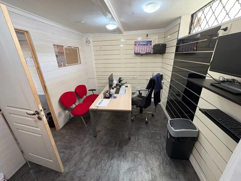 14 Place De L'Europe, Émerainville en alquiler - Foto del interior - Imagen 2 de 4