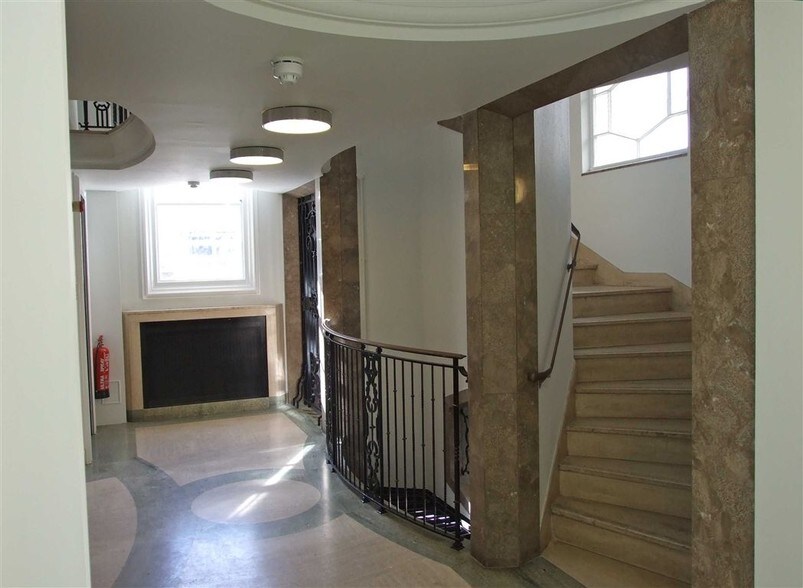 139-142 North St, Brighton en venta - Foto del interior - Imagen 1 de 3