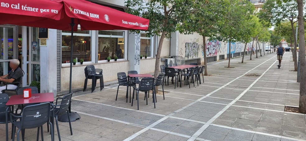 Local en Palamós, Gerona en alquiler - Foto del edificio - Imagen 2 de 8