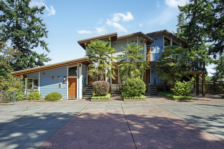 118 Rainbow Rd, Salt Spring Island, BC en venta - Foto del edificio - Imagen 2 de 63