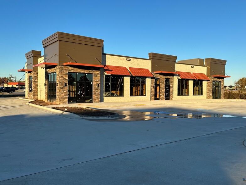 890 Exchange Ave, Conway, AR en alquiler - Foto del edificio - Imagen 1 de 3