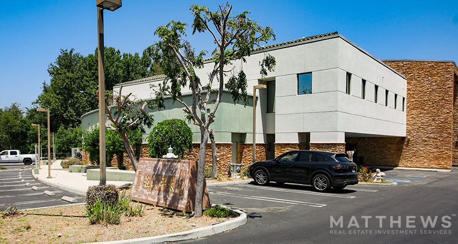 1001 Newbury Rd, Thousand Oaks, CA en venta - Foto del edificio - Imagen 2 de 28