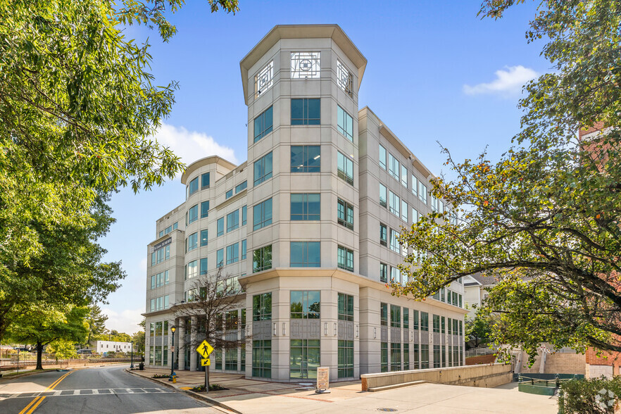 21 Church St, Rockville, MD en alquiler - Foto del edificio - Imagen 1 de 24