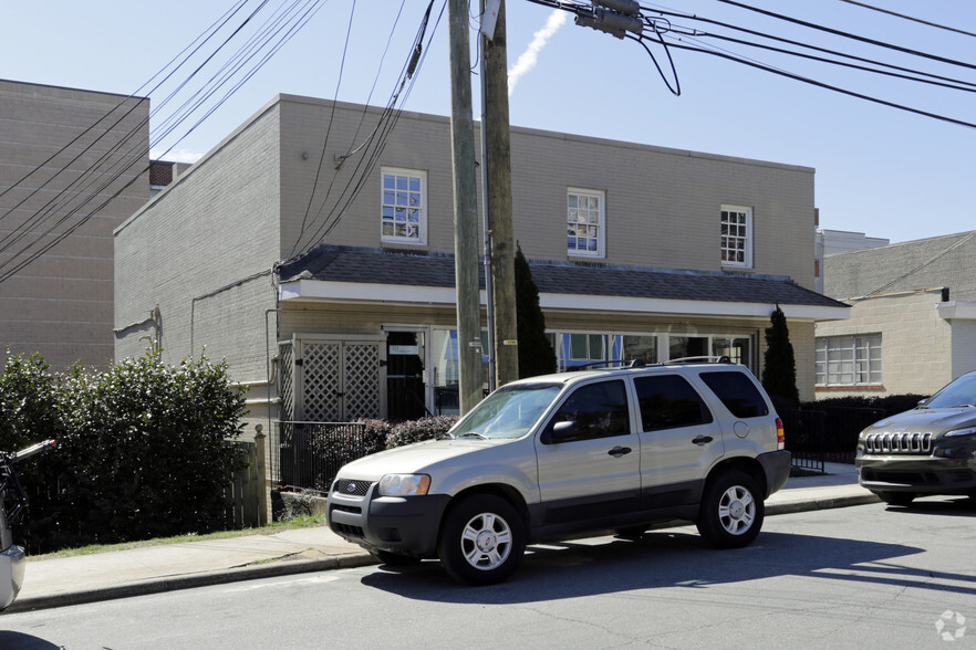 723 W Johnson St, Raleigh, NC en alquiler - Foto del edificio - Imagen 3 de 6