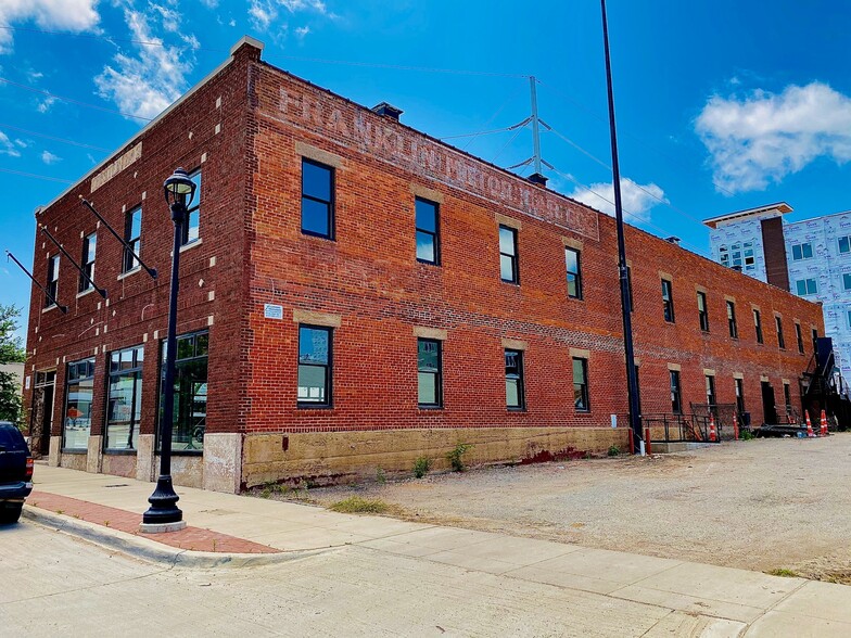 212 S Main St, Fort Worth, TX en alquiler - Foto del edificio - Imagen 1 de 7