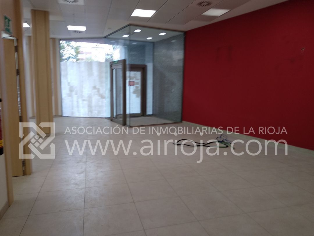 Logroño, LAR 26003 - Unidad 1 -  - Foto del interior - Image 2 of 4