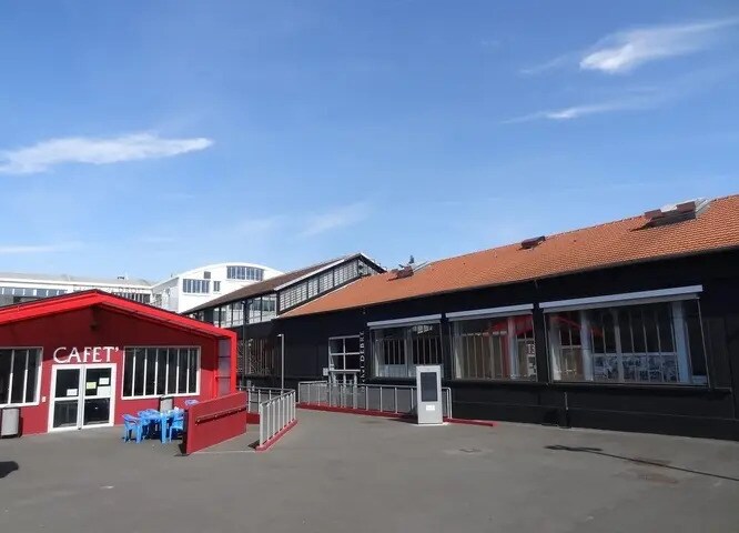 35-37 Rue Gabriel Péri, Issy-les-Moulineaux en alquiler - Foto del edificio - Imagen 3 de 11