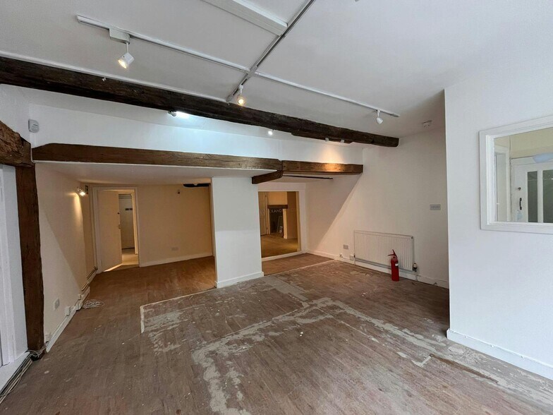 15 Temple St, Aylesbury en alquiler - Foto del edificio - Imagen 3 de 9