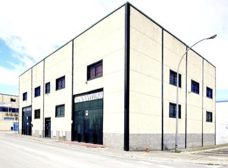Nave en Leganés, Madrid en venta - Foto del edificio - Imagen 2 de 4