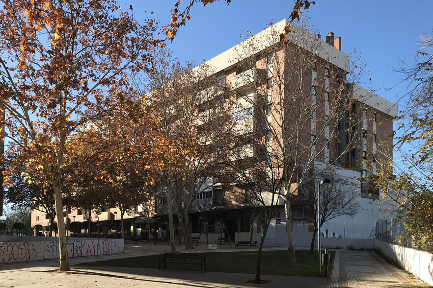 Calle Hermanos Fernández Galiano, 11, Guadalajara, Guadalajara en venta - Foto del edificio - Imagen 3 de 3