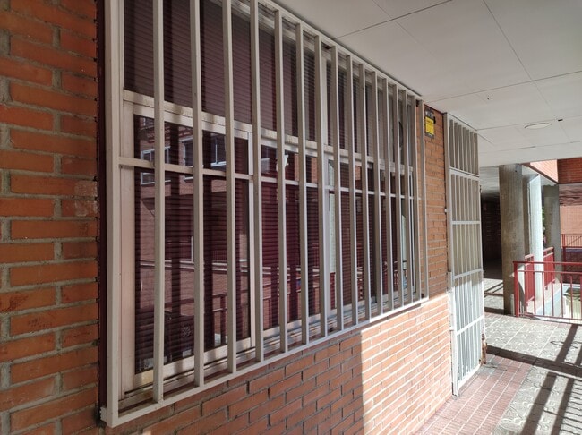 Más detalles de Plaza Clarín, 7, Rivas-Vaciamadrid - Local en alquiler