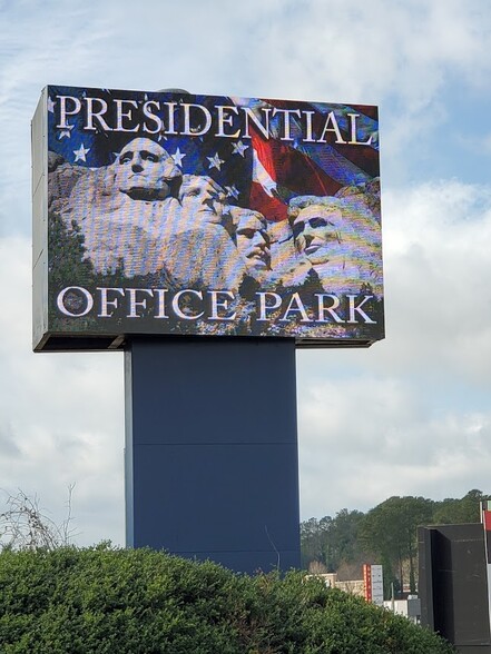 3815 Presidential Pky, Doraville, GA en alquiler - Foto del edificio - Imagen 2 de 9