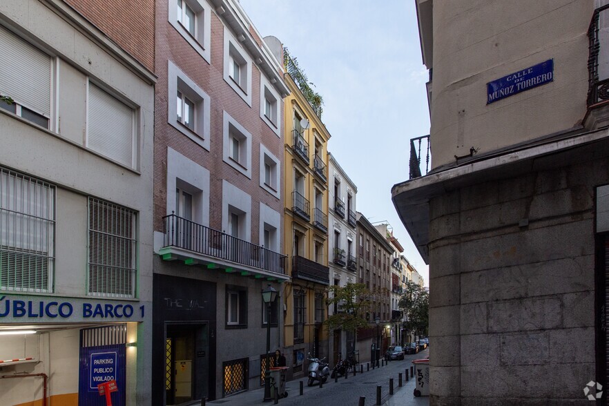 Edificio residencial en Madrid, Madrid en venta - Foto principal - Imagen 1 de 1