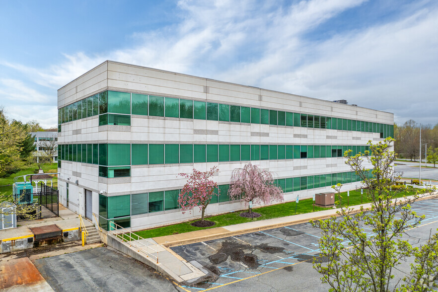 200 Commerce Dr, Newark, DE en alquiler - Foto del edificio - Imagen 2 de 5