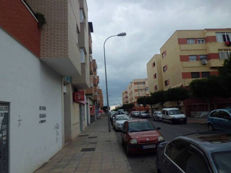 Local en El Ejido, Almería en alquiler - Foto del edificio - Imagen 2 de 7