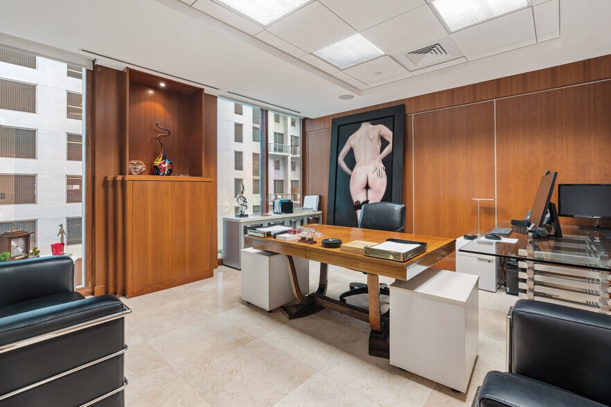 1110 Brickell Ave, Miami, FL en venta - Foto del interior - Imagen 2 de 51