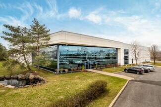 Más detalles de 830 Rue Delage, Longueuil, QC - Oficina en alquiler