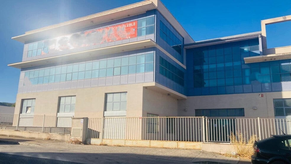 Calle Castilla la Mancha, 1, Antequera, Málaga en venta - Foto del edificio - Imagen 2 de 14