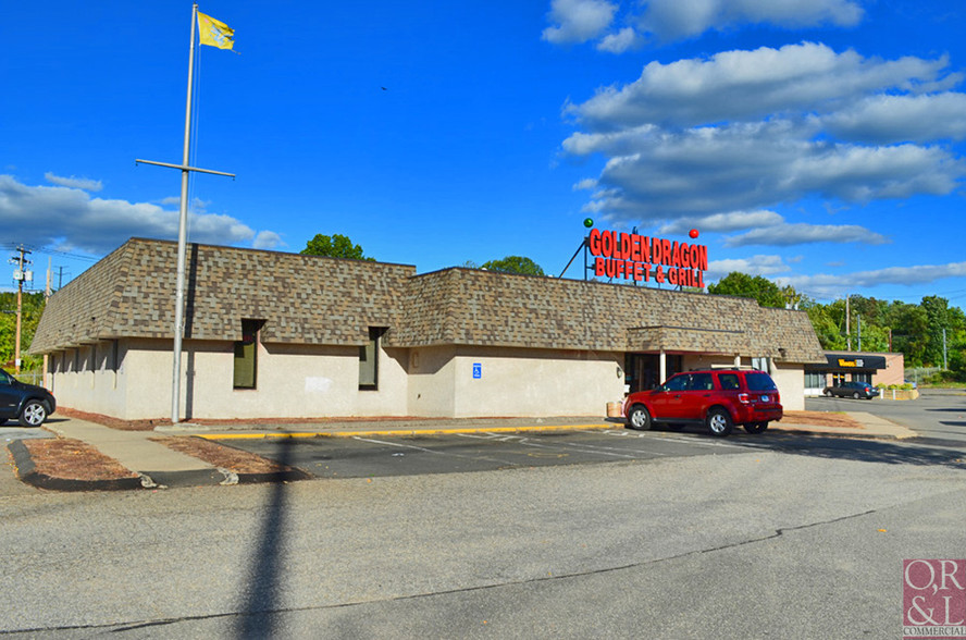 15-75 N Frontage Rd, East Haven, CT en alquiler - Foto del edificio - Imagen 3 de 8