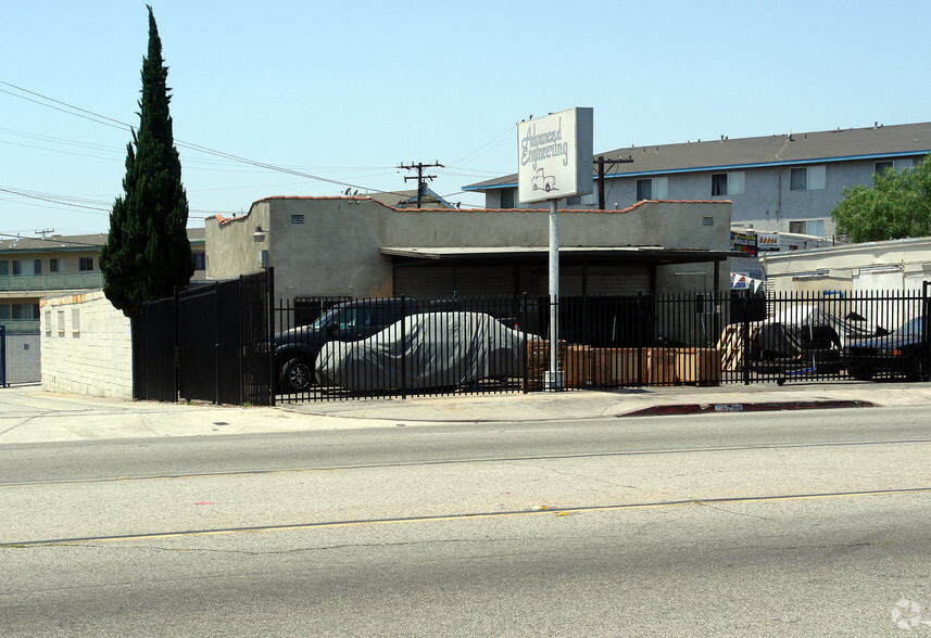 735 N Centinela Ave, Inglewood, CA en alquiler - Foto principal - Imagen 1 de 2