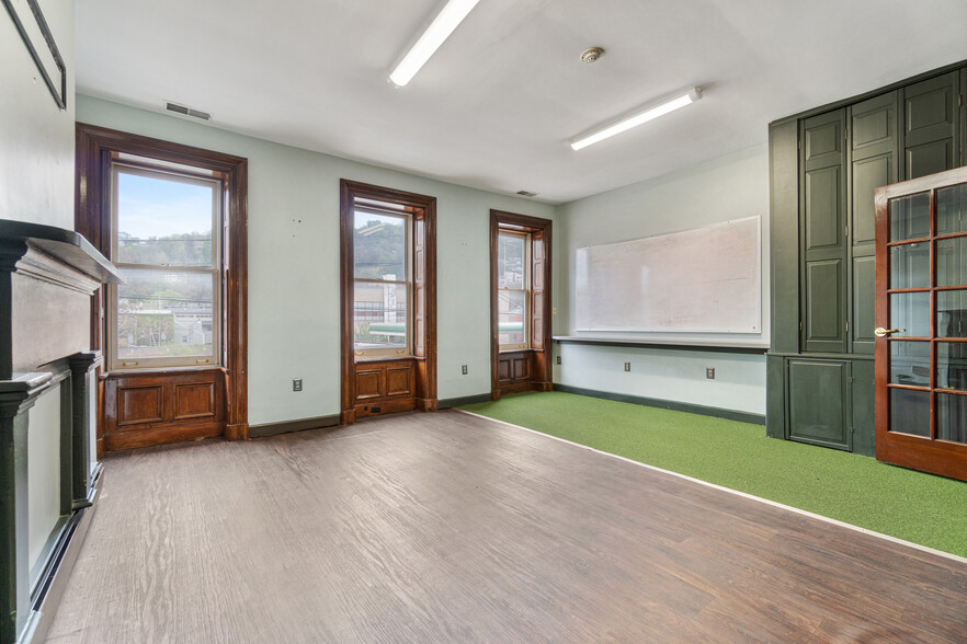 1013 E Carson St, Pittsburgh, PA en venta - Foto del interior - Imagen 3 de 28