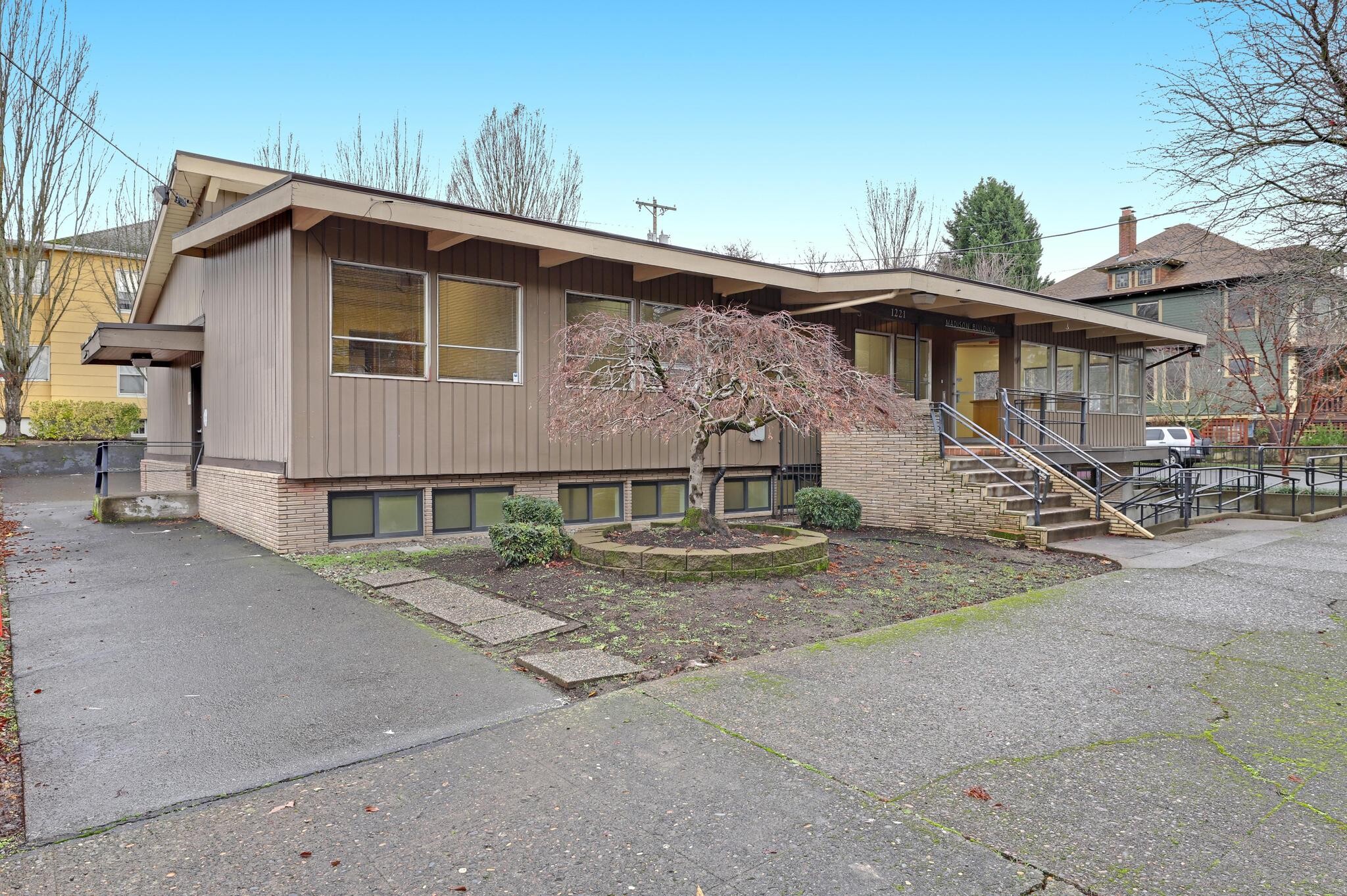 1221 SE Madison St, Portland, OR en venta Foto del edificio- Imagen 1 de 6