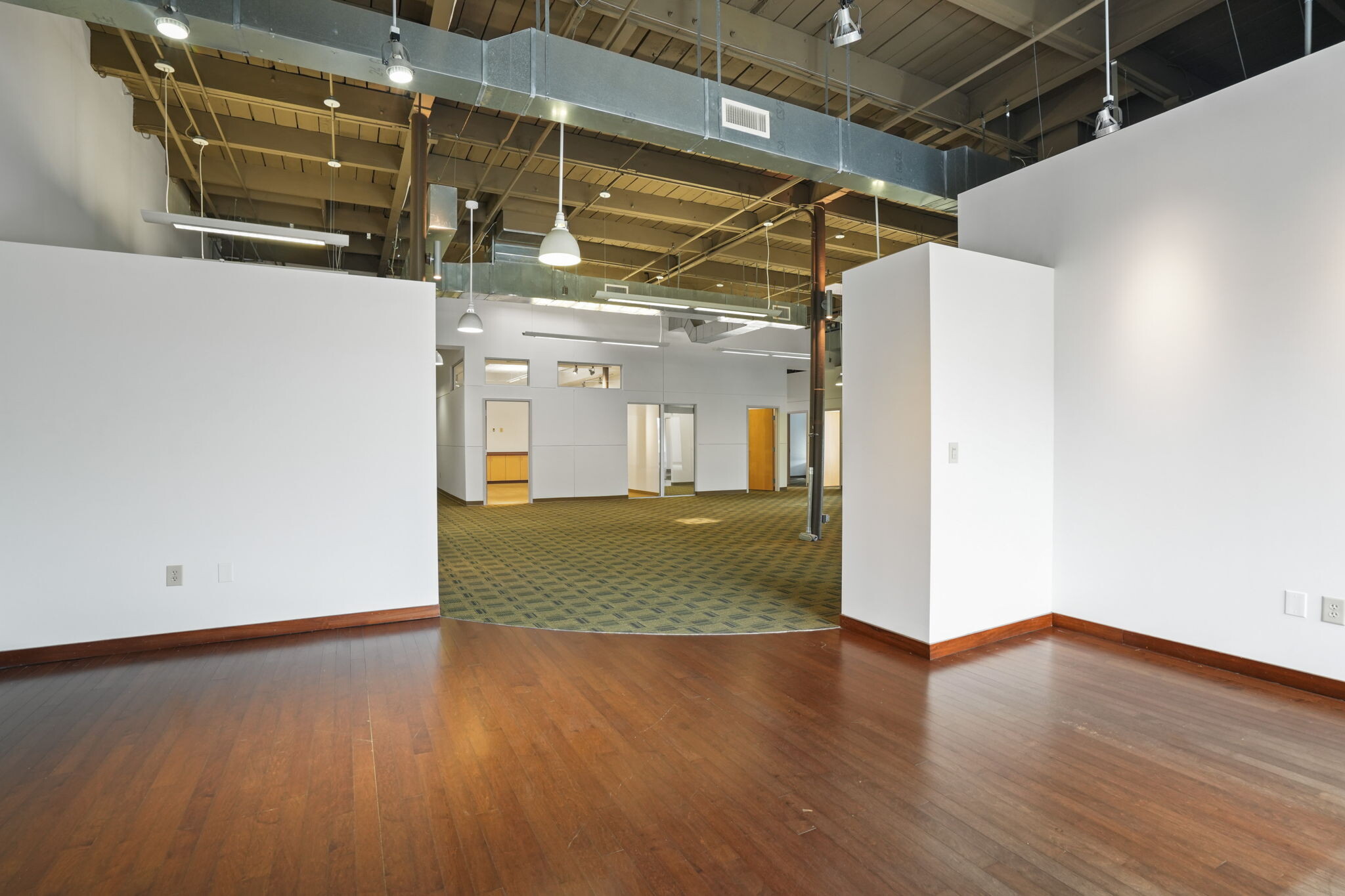 777 Goodale Blvd, Columbus, OH en alquiler Foto del interior- Imagen 1 de 16