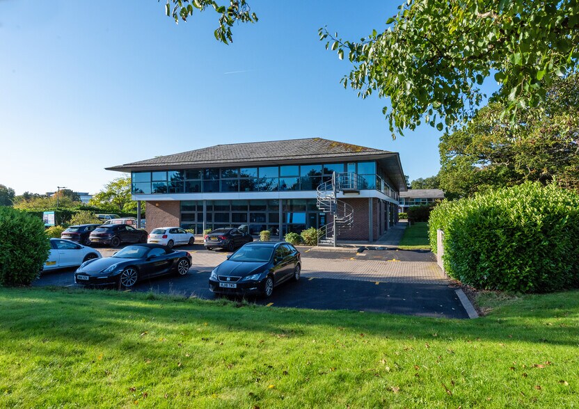 1310 Solihull Pky, Birmingham en alquiler - Foto del edificio - Imagen 2 de 28