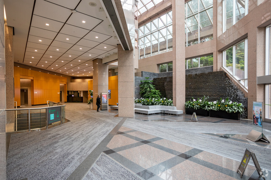 666 Burrard Street, Vancouver, BC en alquiler - Lobby - Imagen 3 de 11