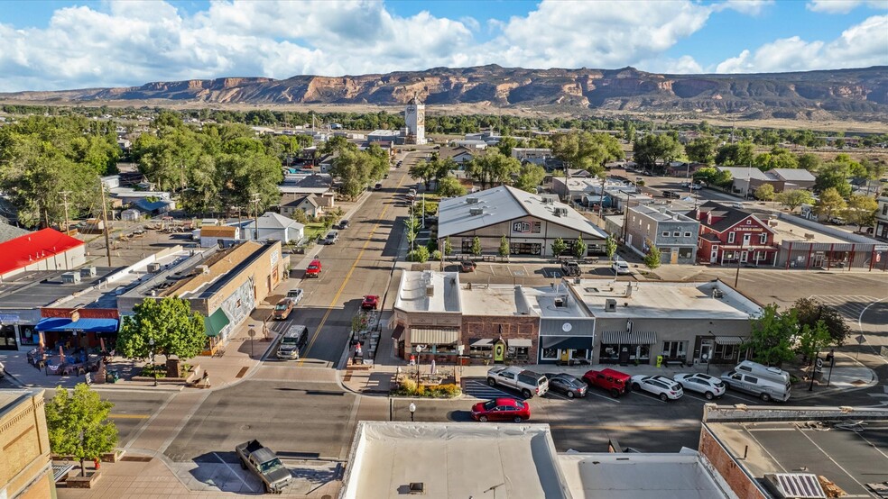 136 E Aspen Ave, Fruita, CO en venta - Vista aérea - Imagen 3 de 20