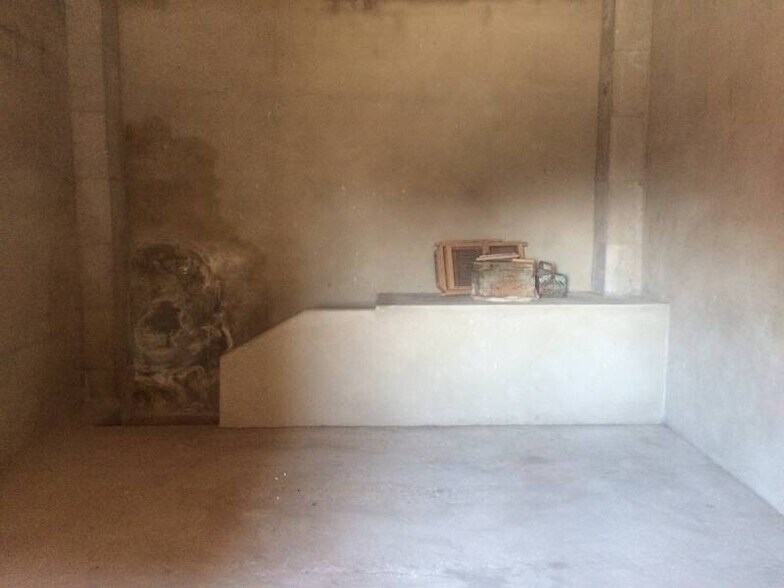 Local en Llíria, Valencia en venta - Foto del edificio - Imagen 2 de 5