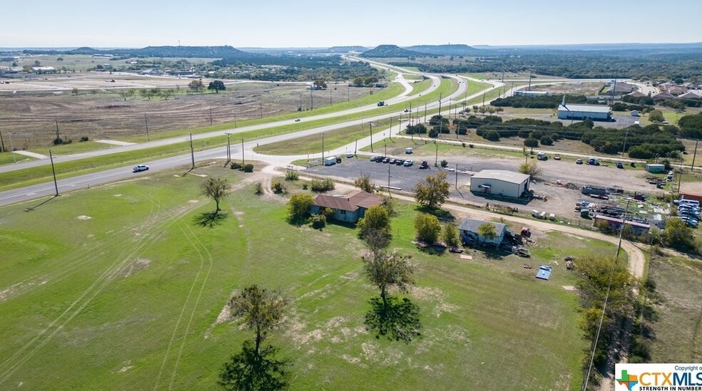 6111 & 6301 S Fort Hood St, Killeen, TX en venta - Foto principal - Imagen 1 de 31